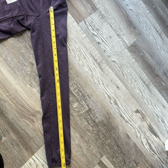 The North Face Fave Purple Full Zipper Women's Hooded Jacket - Picture 12 of 13